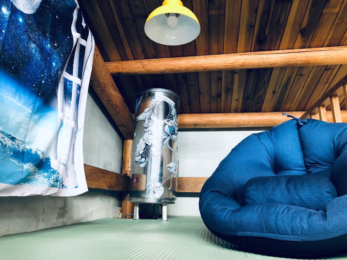 Matsu Seaside View Homestay 난간 외부 사진